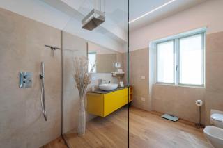 REVO Apartaments - Gualzi63 the Best View - Sondrio - 2