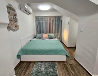 APARTMENTS Mac Hulas BY THE SEA - Tisno - 6