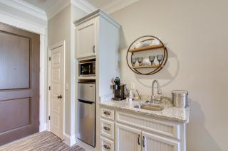 Loretto Vacation Rental with Community Resort Perks - - 3