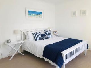 Glasfor by the beach at Trearddur Bay - Trearddur - 3