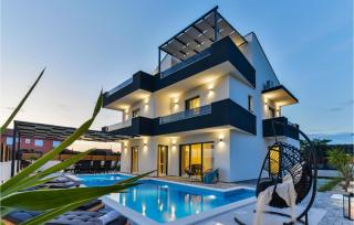 Nice Home In Bibinje With Swimming Pool - 3
