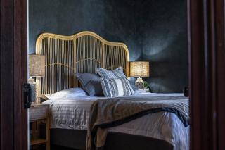 Dal Zotto Homestead & Petite Retreats - Whitfield - 0