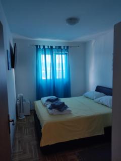 Deep blue apartment - 2