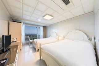 Donghae Medical Spa Convention Hotel - Donghae - 9