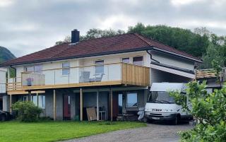 Sentral og hyggelig bolig - Svolvær - 0