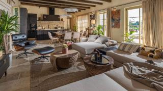 LaMaison - Concierge & Gourmet Serenity Escape - 2