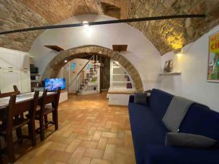 The Cave - Sarteano - 6