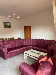 Villa Joli - 120sqm - 3 Bedroom - 2 Baths House with Yard & Parking in Central Vlore - Vlorë - 9