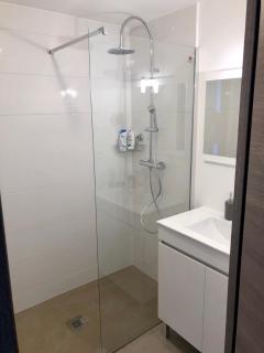 Appartement neuf, piscine, terrasse, vue mer. - Cannes - 2