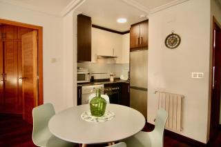 1E.Tranquilo y soleado en la Plaza de las Mercedes - 7