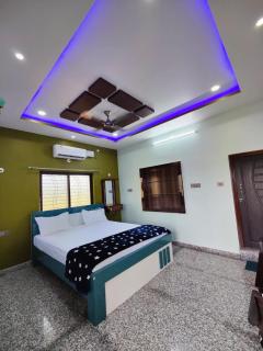 Aditya Tourist Home - Hampi - 7