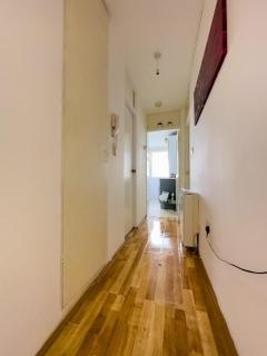 double room with amazing lake view - Londra - 1