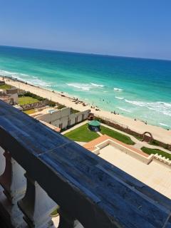 Panorama Apartment with a charming sea view near Alexandria and Burg ElArab Intl Airport with Free wifi شقة باطلالة ساحرة على البحر اول الساحل الشمالي - Alexandria - 9