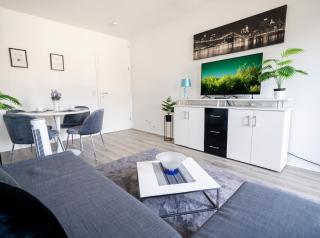 City Suite - 5 Min to HBF - 3
