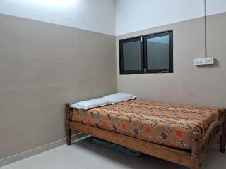 Vellakinar Residency Alleppey - Alleppey - 1
