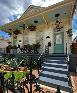 Luxury Historic Shotgun Home in Lower Garden District - New Orleans - 9