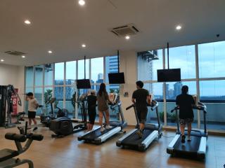 Twin Galaxy 6Pax 2Bedroom High floor with balcony Netflix WiFi - 7