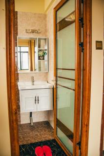 Furnished 2 bedroom apartment in Kilimani - Nairobi - 6