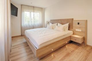 Residenz Markgraf 5 Sterne Ferienwohnung mit Saunahaus und Pool - 3