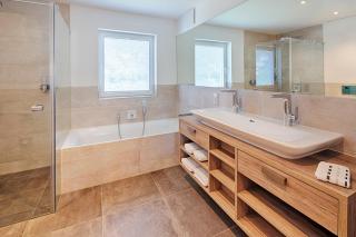 Residenz Markgraf 5 Sterne Ferienwohnung mit Saunahaus und Pool - 1