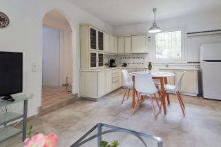 Zeusplace Seaside Home private beach and parking - 7