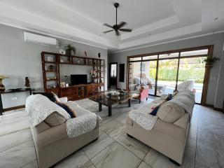 Casa Famari at Playa Bejuco - 2