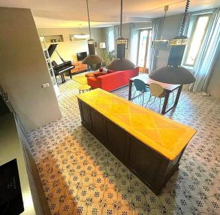 Piano apartment - - 2