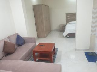 Rose Apartment - Salala - 8