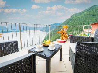 Serafino - nice terrace & swimming pool on the Iseo Lake - Parzanica - 5