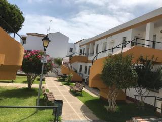 Apartamento con porche y piscina - Chiclana de la Frontera - 2