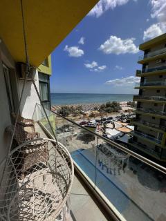 Desiree Beach Apartment - Mamaia Sat/Năvodari - 0