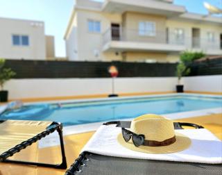 Spacious Villa with Private Pool - Paphos - 8