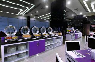 Quest Hotel Balikpapan by ASTON - Balikpapan - 7