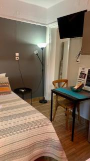 MAMA apt & parking - Larisa - 9