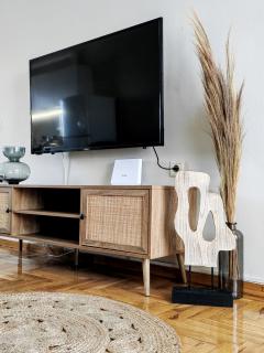 Funky Boho Kallithea Loft - 3