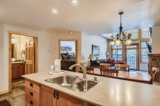 Passage Point 623B condo - 4