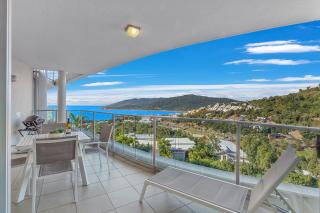 Serenity Views - Airlie Beach - 1