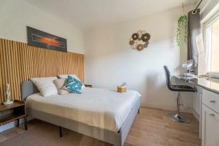 Chambre privée 14m - Wifi - Appart' 120m - 3