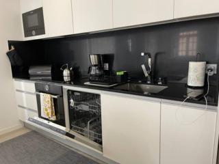 Modern 1 Bedroom City Center Aveiro Apartment - Aveiro - 8