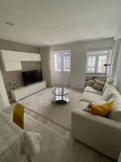 Modern 1 Bedroom City Center Aveiro Apartment - Aveiro - 5