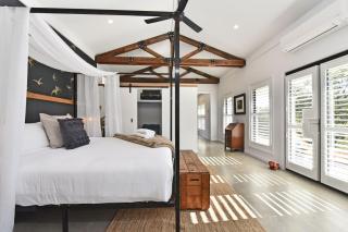 The Glass Ceiling 360 degree Mount View Hideaway - Mount View - 2