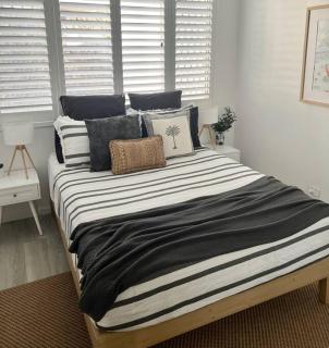 Currumbin Stunning Ocean Views! - Gold Coast - 6