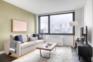 1BR in Hip E Village w Doorman Gym NYC-150 - New York - 0