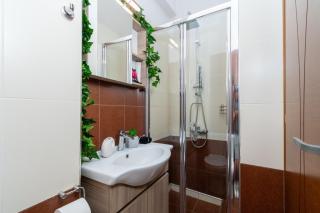 Koper House - Cozy & Tropical Oasis steps from the center - Neos Marmaras - 6