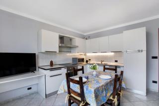Yellow Apartment - Sarre - 8