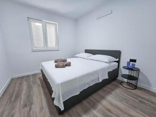 Apartments Avdić - Makarska - 1