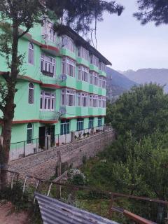Hotel O Apple Resort - 0