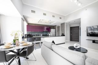 Luxury Iconic Cayan Tower - Free 5 star Beach Resorts Access! - Dubai - 4