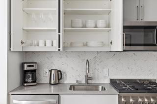 First Hill Studio w Gym Coworking SEA-456 - 5