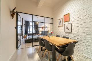 Sunny Central Apartment on Wenceslas Square by easyBNB - Prague - 0